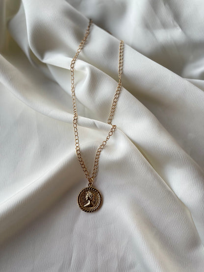 Royal Regent Coin Necklace